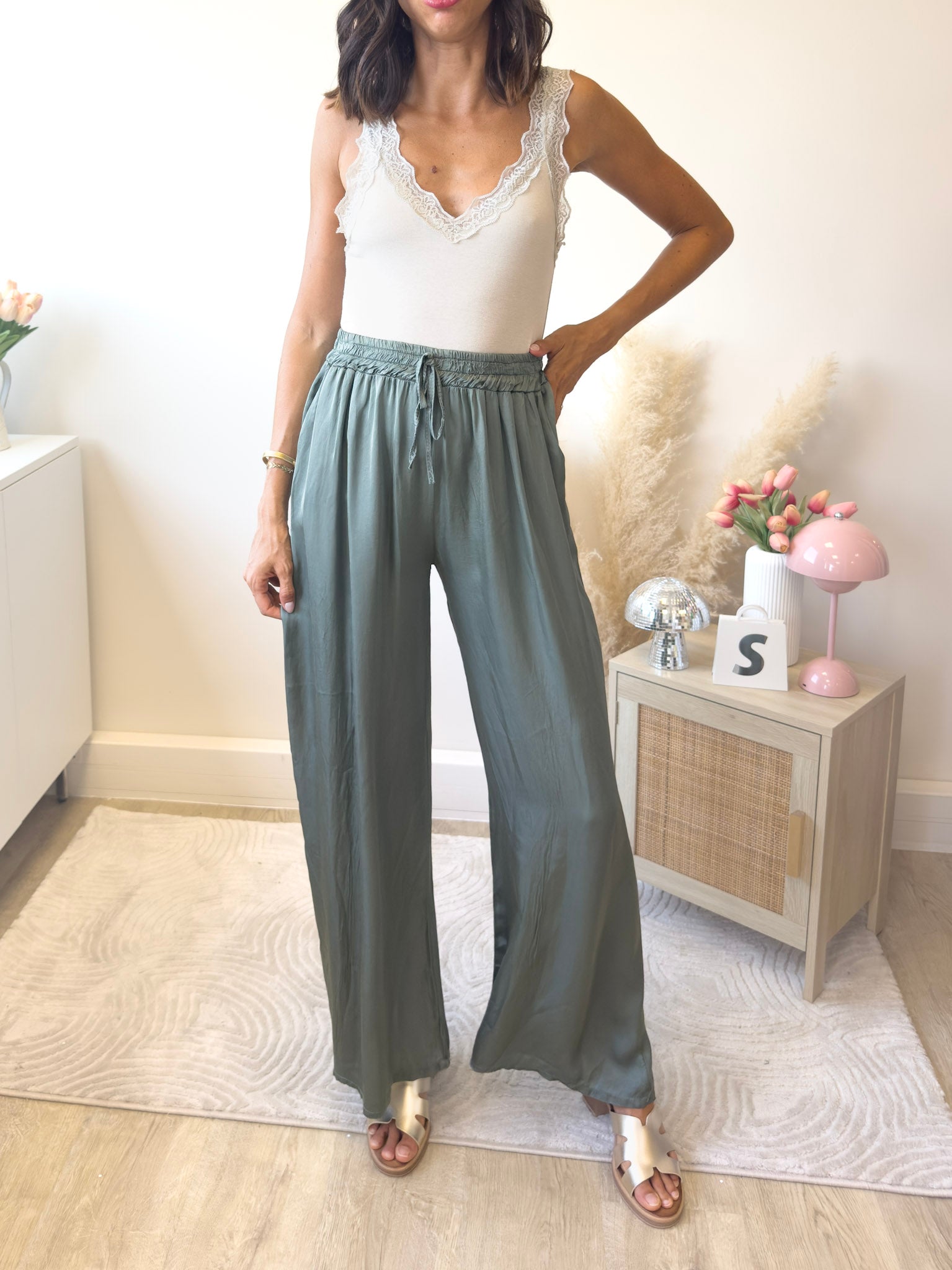 Eléonore kaki  - Pantalon satiné